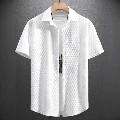 Men's Solid Color Short-Sleeve Knitted Shirt with a Turned-Over Collar