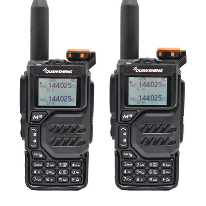 Walkie-talkie with lithium battery, suitable for outdoor use and capable of operating on various frequencies. Self-driving multi-band